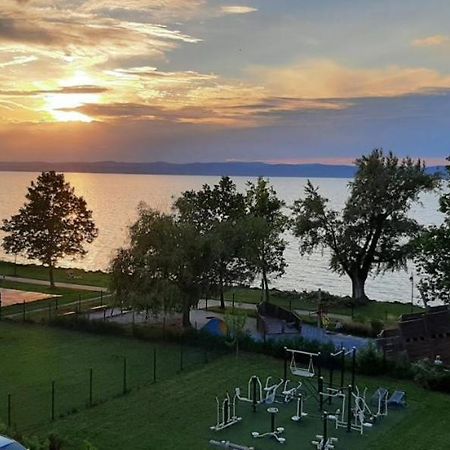 Sunset Home Apartman Шіофок Екстер'єр фото